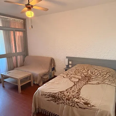 Διαμέρισμα Cosy A 200m De La - 4 Pers